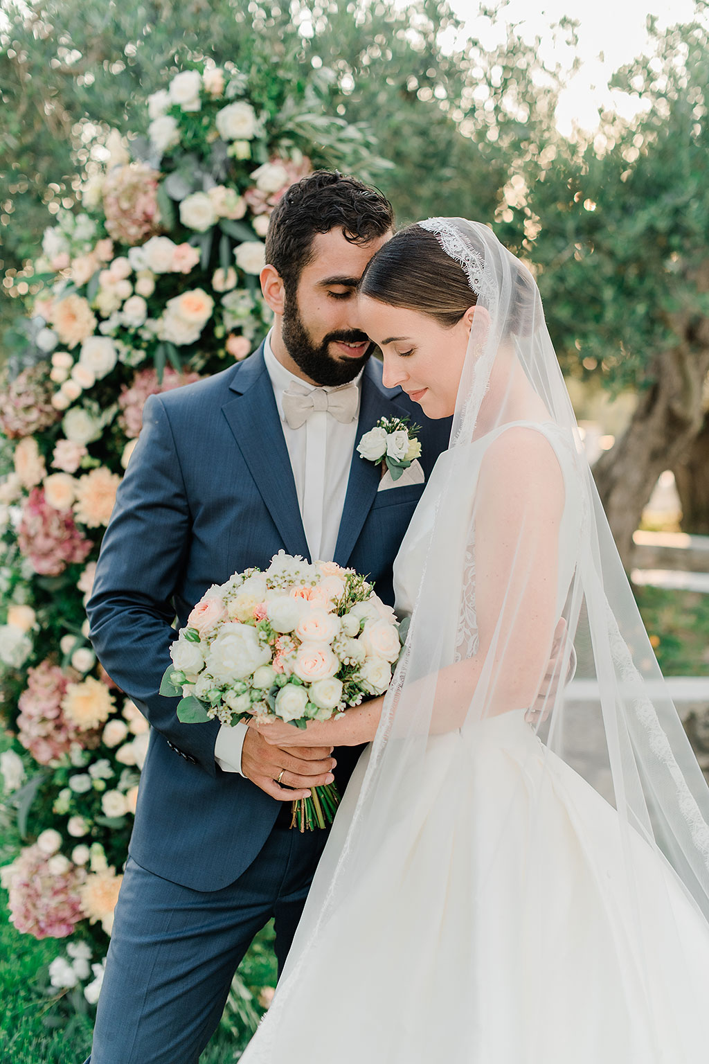 Φωτογραφία γάμου Χαλκιδική, George Kostopoulos Fine Art Wedding Photography, Pride and groom in photo session after th ceremony